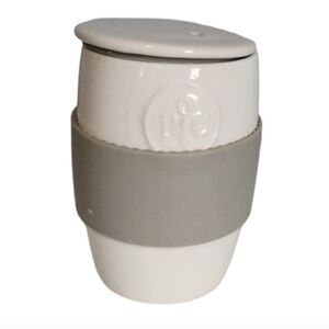 Pampered Chef White and Gray Ceramic Mug